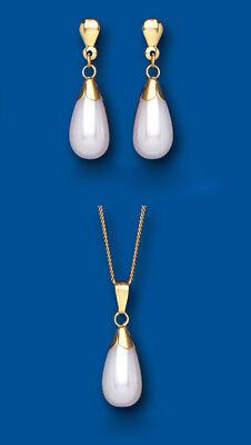 Pearl Set Yellow Gold Classic Pendant and Earrings Drop Hallmarked British Made