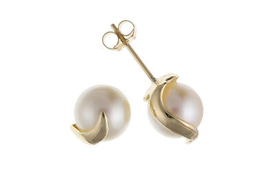 Pearl Set Yellow Gold Pendant and Earrings Freshwater Hallmarked British Made