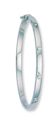 9ct White Gold Ladies Bangle Oval Hinged Fully Hallmarked