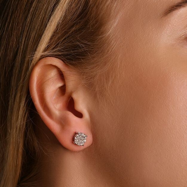 18ct White Gold 0.75ct Cluster Diamond Studs Hallmarked - 8.2mm