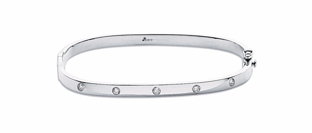 9ct White Gold 0.20ct 5 Stone Diamond Bangle