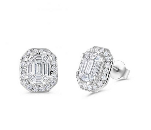 18ct White Gold Baguettes & Emerald Centre 1.40ctw Diamond Studs Hallmarked