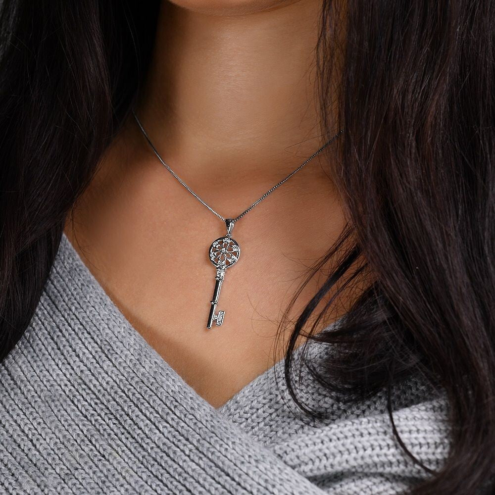 9ct White Gold 0.11ct Diamond Key Pendant 18" Chain Made in London