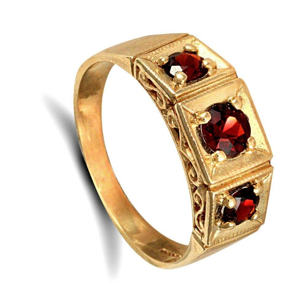 9ct Yellow Gold Gents Garnet Ring Hand Crafter Three Stone Trilogy Hallmarked