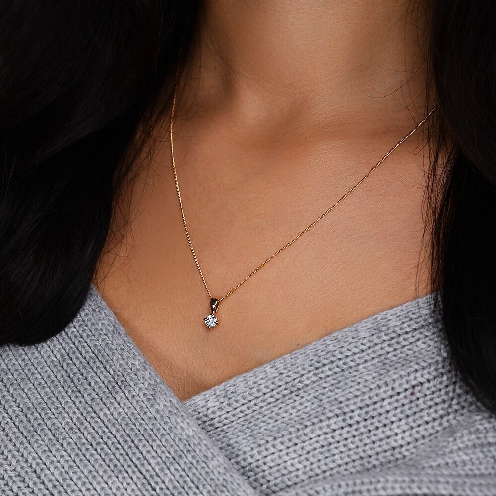 18ct Yellow Gold 0.35ct Claw Set Diamond Solitaire Pendant Hallmarked