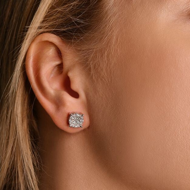 18ct White Gold 1.00ct Cluster Diamond Studs Hallmarked - 9mm