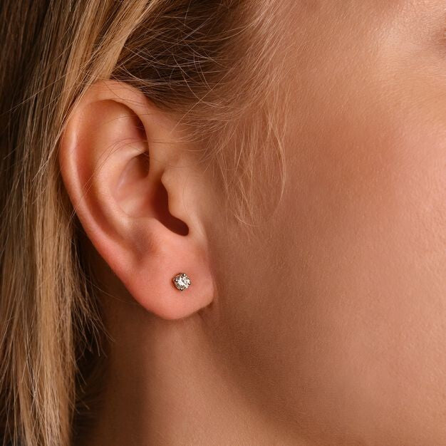 18ct White Gold 0.50ct Claw Set Diamond Stud Earrings Made in London Hallmarked
