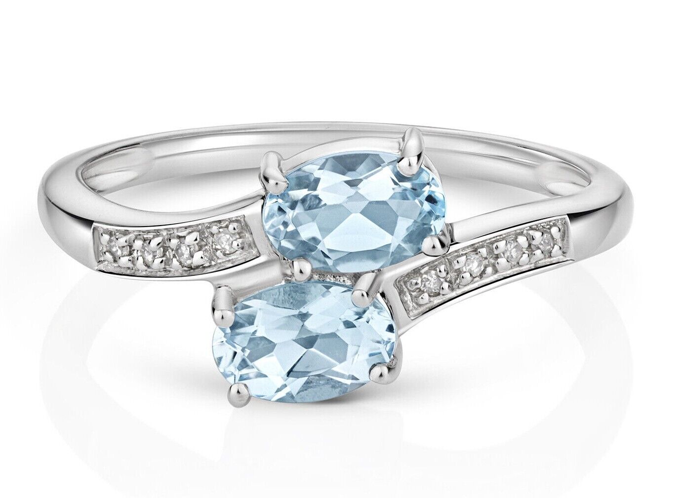 Real Aquamarine and Diamond Crossover Ring 9ct White Gold Size J - Q