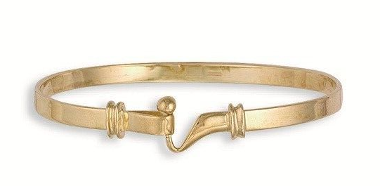 Ladies Yellow Gold Hook Bangle Fully British Hallmarked 13 Grams approx.