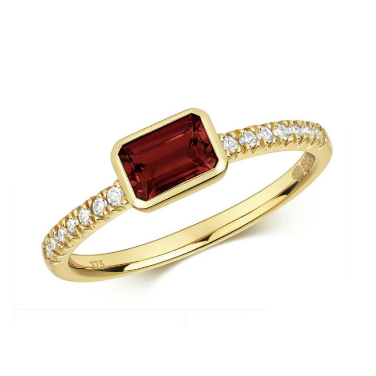 Real Garnet and Diamond Ring Solid Yellow Gold Emerald Cut Solitaire Size J - Q