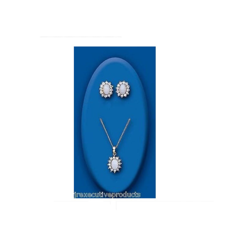 Opal Pendant and Earrings Set Cluster Solid Yellow Gold Hallmarked