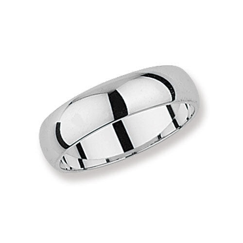 J R Jewellery sterling silver wedding band with a smooth polished finish