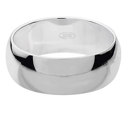 J R Jewellery polished sterling silver wedding band with smooth rounded design