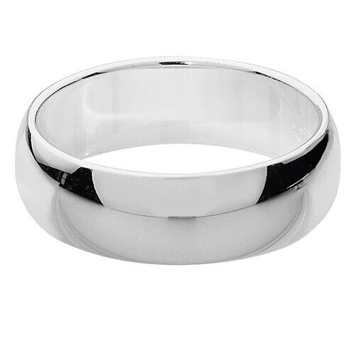 J R Jewellery sterling silver wedding band with a polished smooth finish and classic rounded design