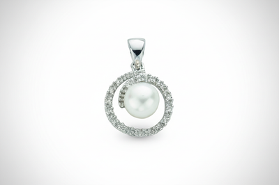 Freshwater Pearl and Diamond Circle Pendant 9ct White Gold 18" Chain
