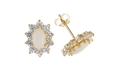Opal Pendant and Earrings Set Cluster Solid Yellow Gold Hallmarked