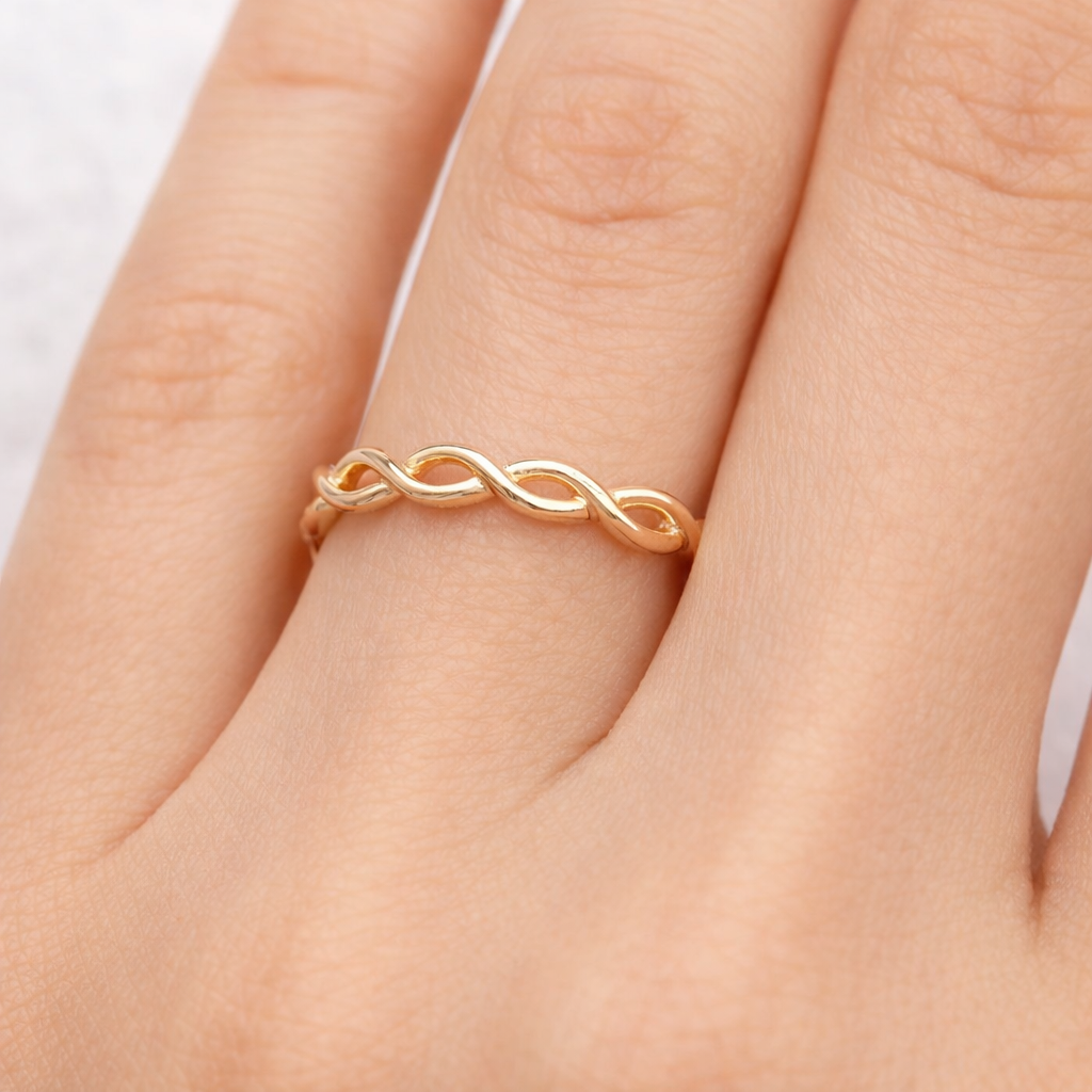 18ct Yellow Gold Celtic Ring on Sterling Silver 3mm Wide 925 Hallmark Sizes K-S