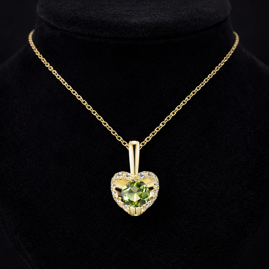 Real Peridot Heart Pendant With Diamond Solid Yellow Gold 18" 46cm Length Chain