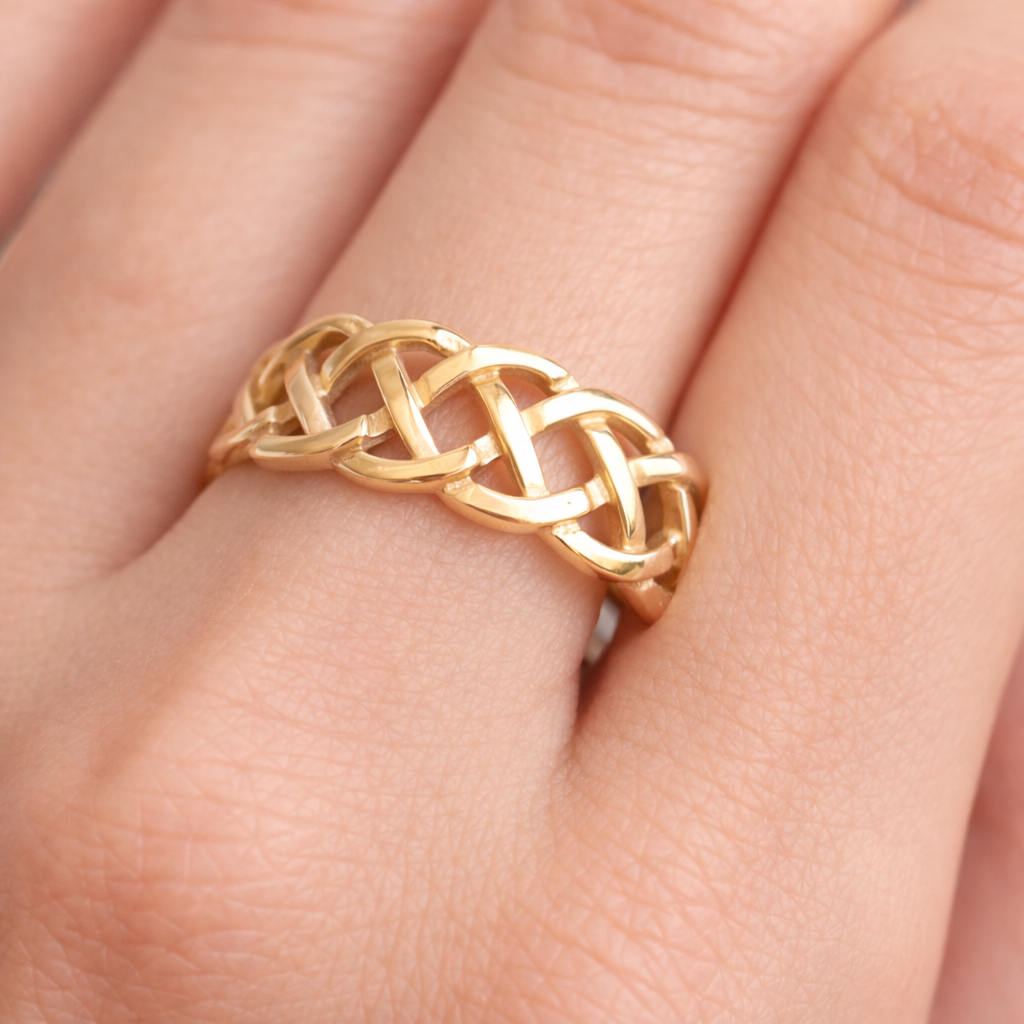 18ct Yellow Gold Celtic Ring on Sterling Silver 8mm Wide 925 Hallmark Sizes K-S