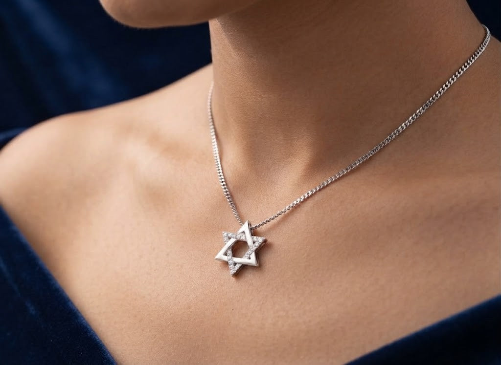 Diamond Star Of David Pendant 9ct White Gold 18" / 45cm Chain Hallmarked