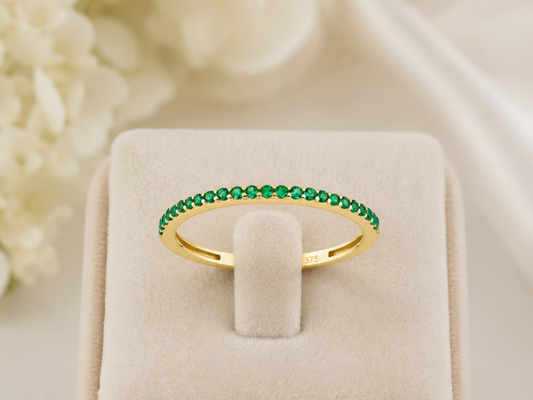 9K Yellow Gold Green Emerald Half Eternity Stackable Ring Sizes KLMNOPQRS