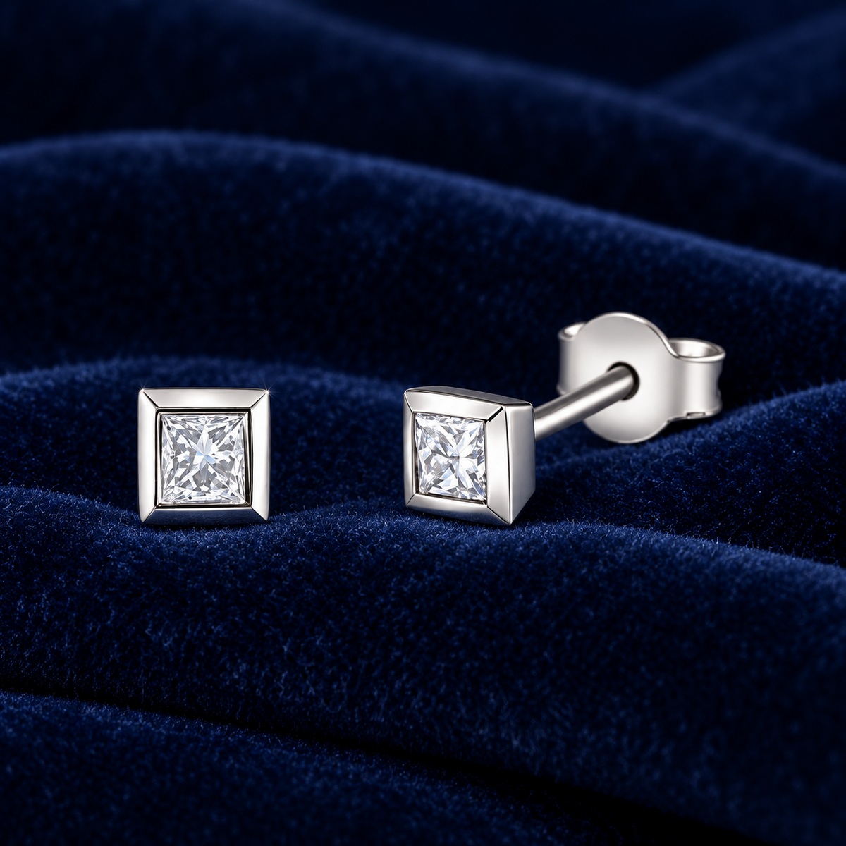 Square Diamond Solitaire Earrings 18ct White Gold 3.5mm 0.20ctw Real Diamonds