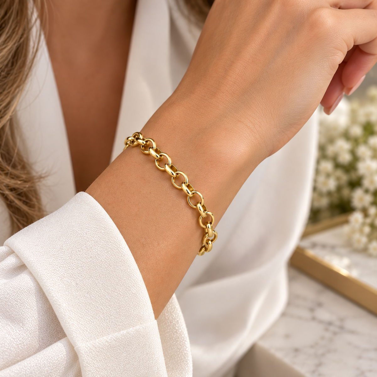 18ct Gold Oval Belcher Chain Link Bracelet on Sterling Silver Lobster Clasp 925