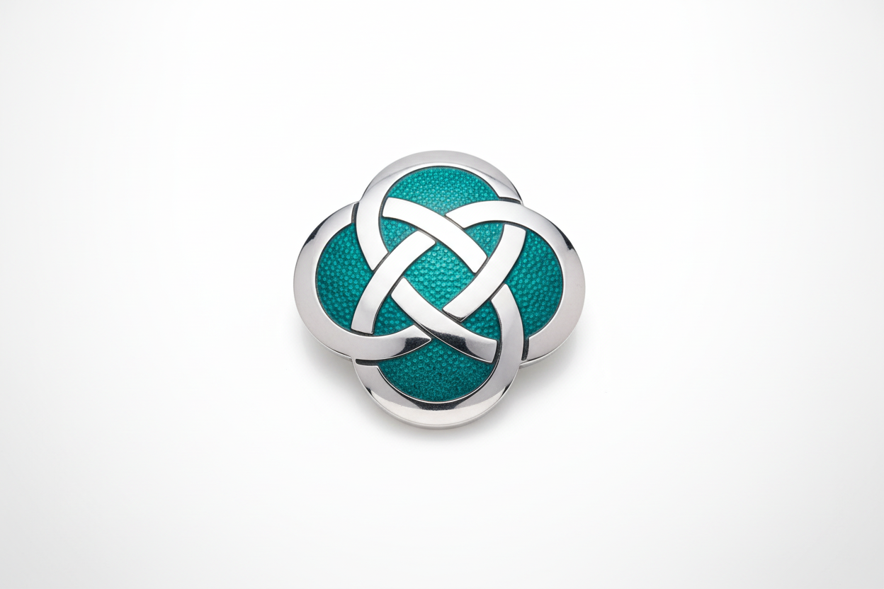 Celtic Knot Green Brooch Silver Plated Brand New Gift Packaging