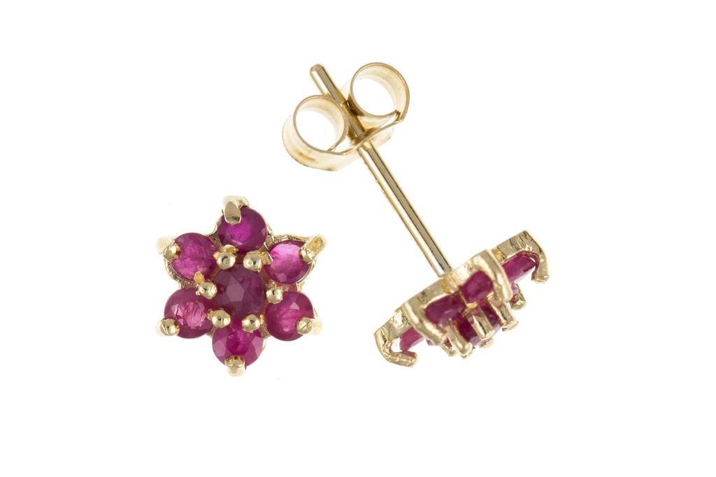 Natural Ruby Jewellery Set Yellow Gold Pendant Necklace & Stud Earrings
