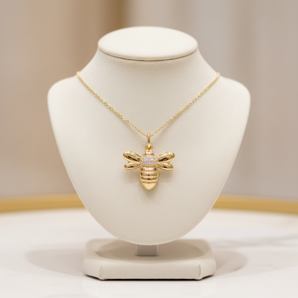 Zircon Bumble Bee Pendant 18ct Gold on Sterling Silver 925 Hallmark 18" Chain