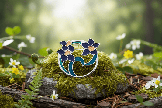 Flowers and Leaves Brooch Silver Plated Purple Brand New Gift Packaging