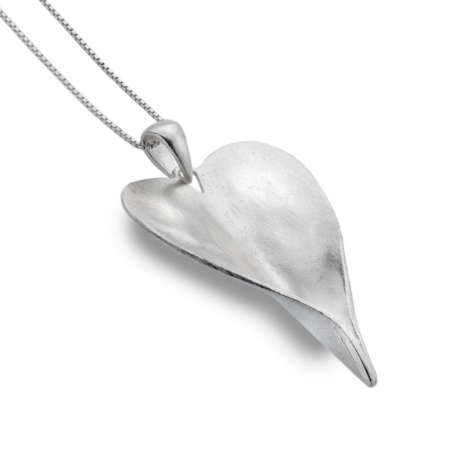 Leaf Heart Pendant Sterling Silver 925 Hallmarked Necklace All Chain Lengths