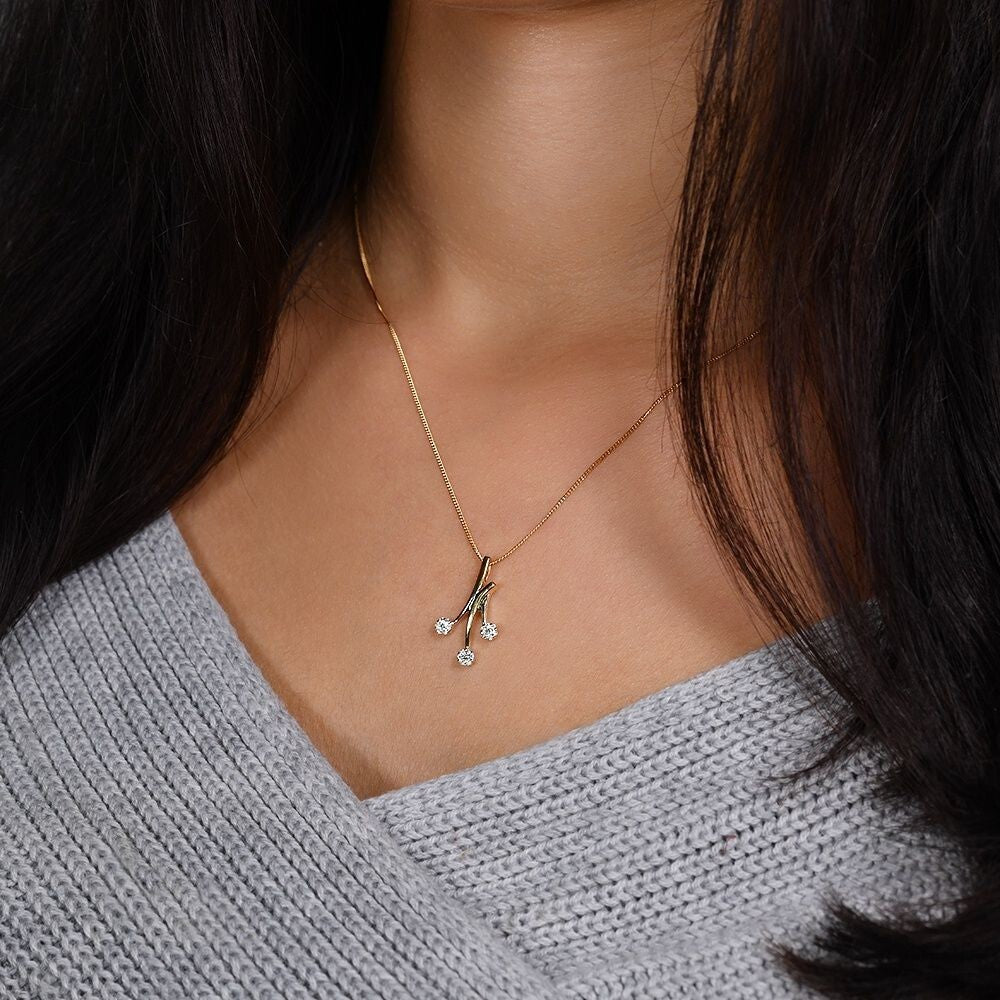9ct Yellow Gold 0.16ct Diamond Drop Pendant 18" Chain Made in London