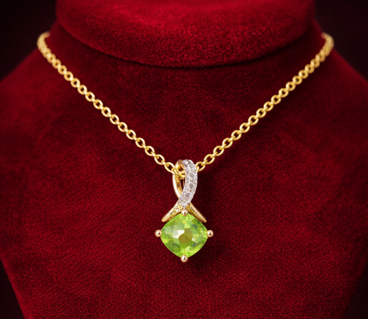 Peridot Cushion Pendant Diamond Kiss Solid Yellow Gold 18" 46cm Length Chain