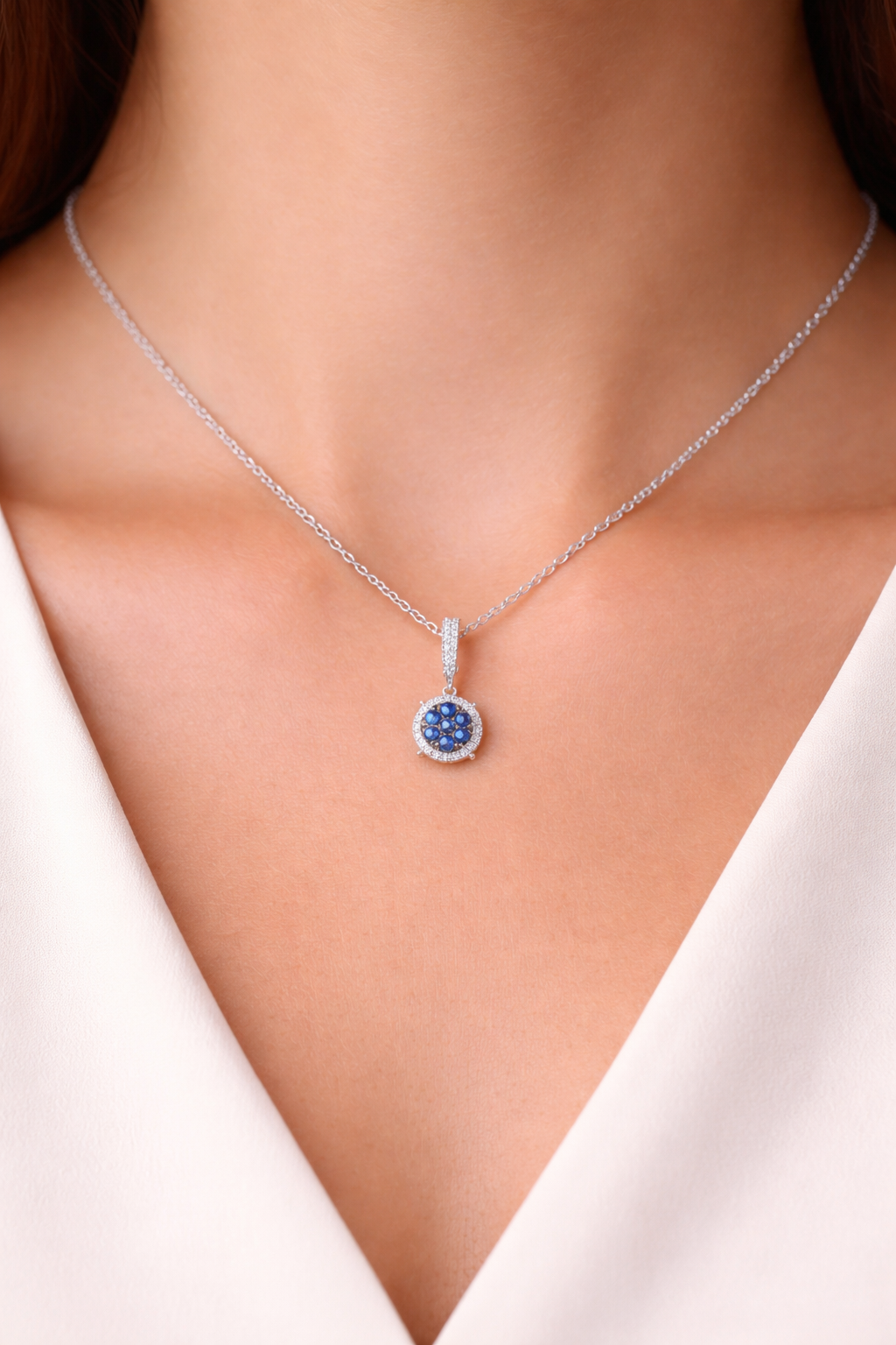 Sapphire and Diamond Cluster Pendant 9ct White Gold 18" 46cm Length Chain