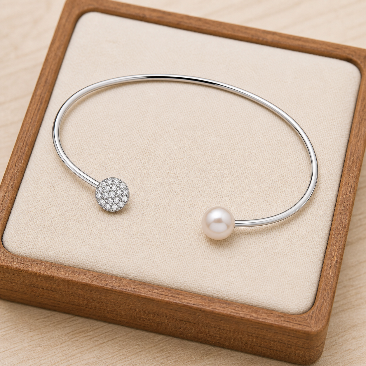 Ladies Sterling Silver Pearl Torque Bangle 925 Hallmark Cuff Bracelet