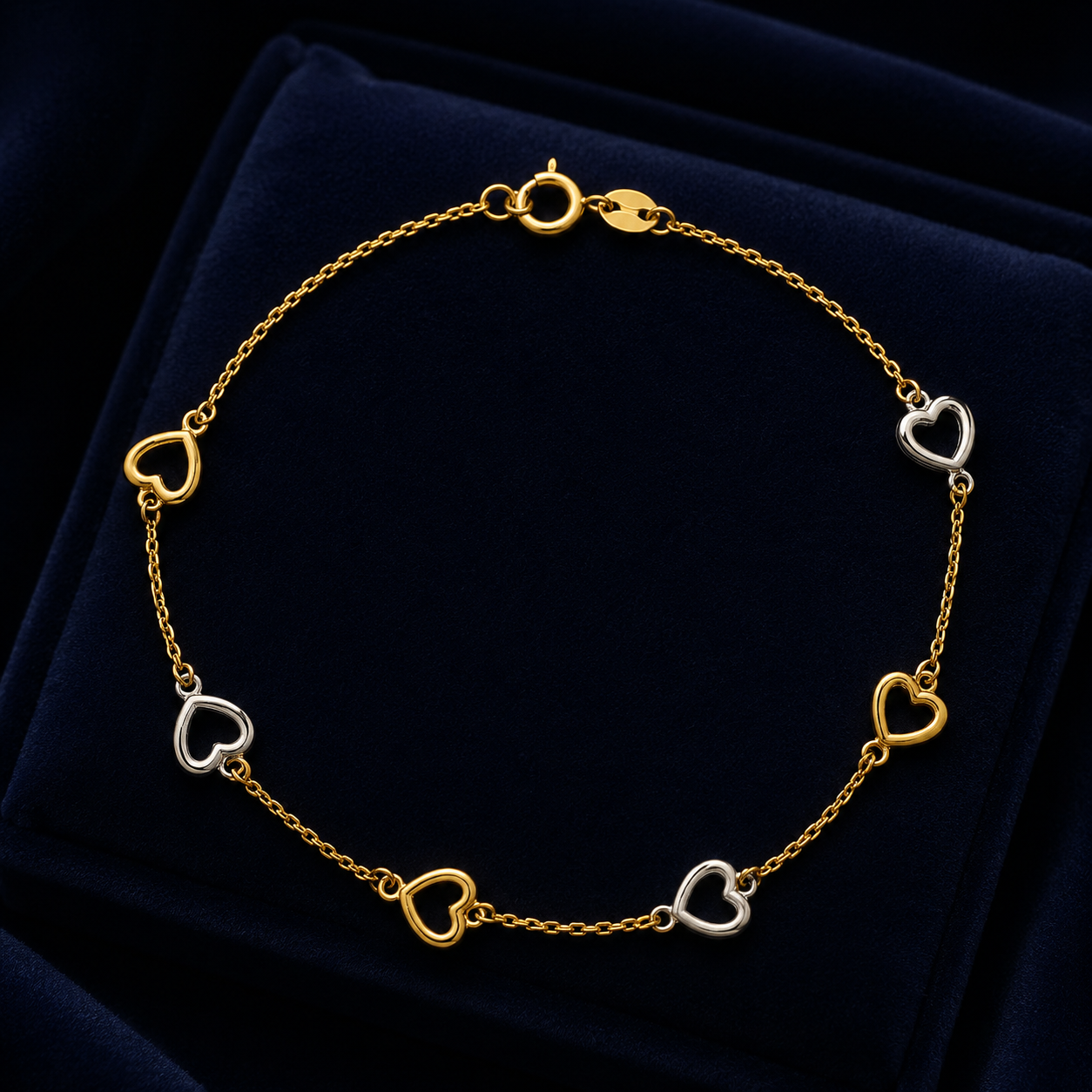 Two-Tone Open Heart Station Bracelet 9ct Gold 375 Hallmark 19cm