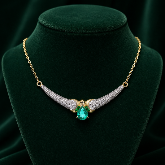 Natural Emerald Teardrop Necklace With Diamond Yellow Gold 16.5" 42cm Length