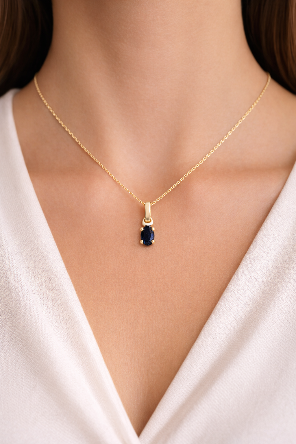 Natural Sapphire Oval Solitaire Pendant Solid Yellow Gold 18" 46cm Length Chain
