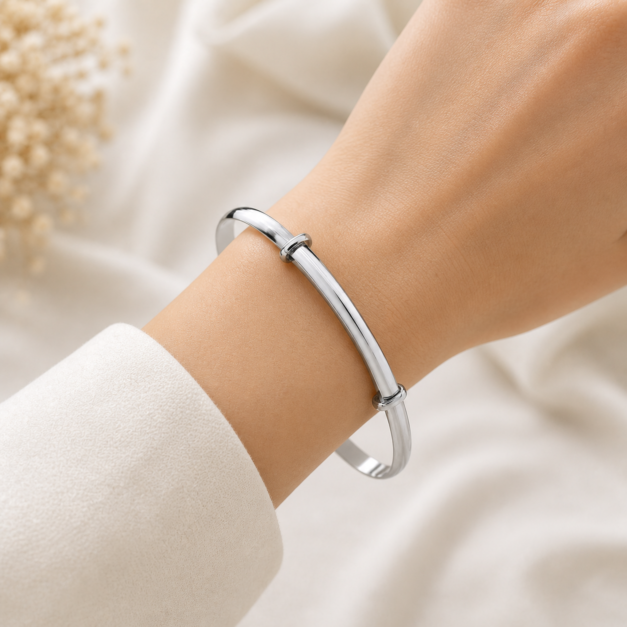 Ladies D Shape Expandable Bangle Sterling Silver 925 Hallmarked Bracelet