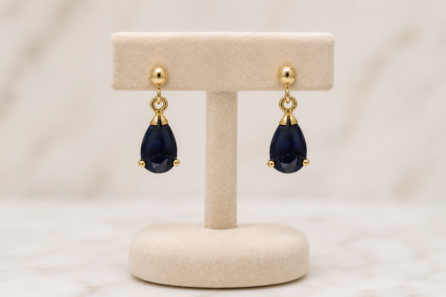 9ct Yellow Gold Pear Cut Sapphire Pendant Necklace & Matching Drop Earrings Set
