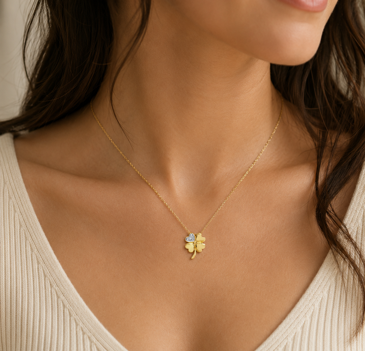 Four Leaf Clover Pendant Natural Diamond 9ct Yellow Gold 18" Chain Hallmark