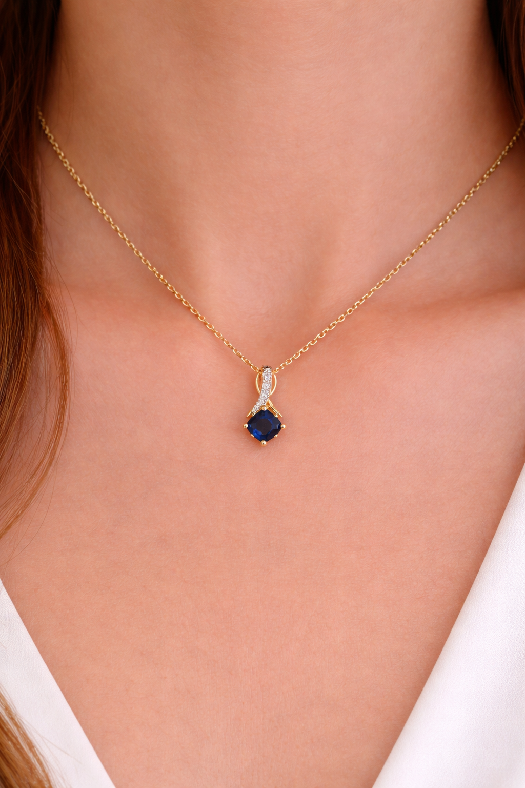 Sapphire Cushion Pendant Diamond Kiss Solid Yellow Gold 18" 46cm Chain