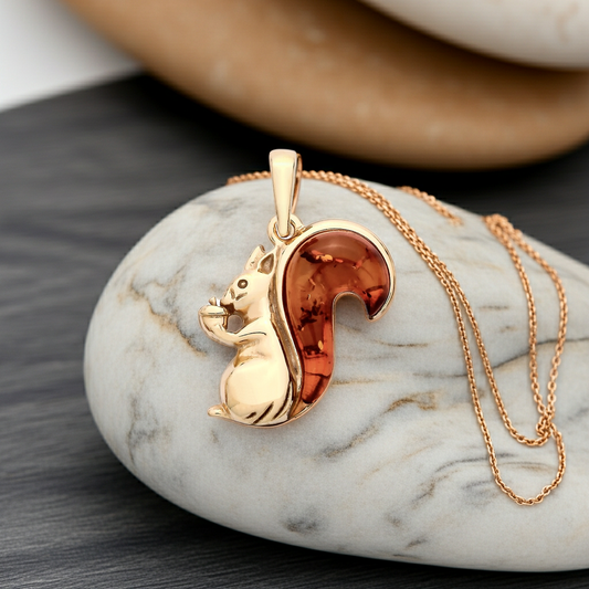 Natural Amber Squirrel Pendant  18ct Gold on Sterling Silver 925 Stamp 18" Chain