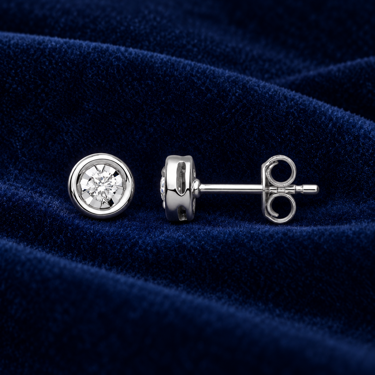 Real Diamond Solitaire Earrings 9ct White Gold 6mm Diameter 0.16ctw Diamonds