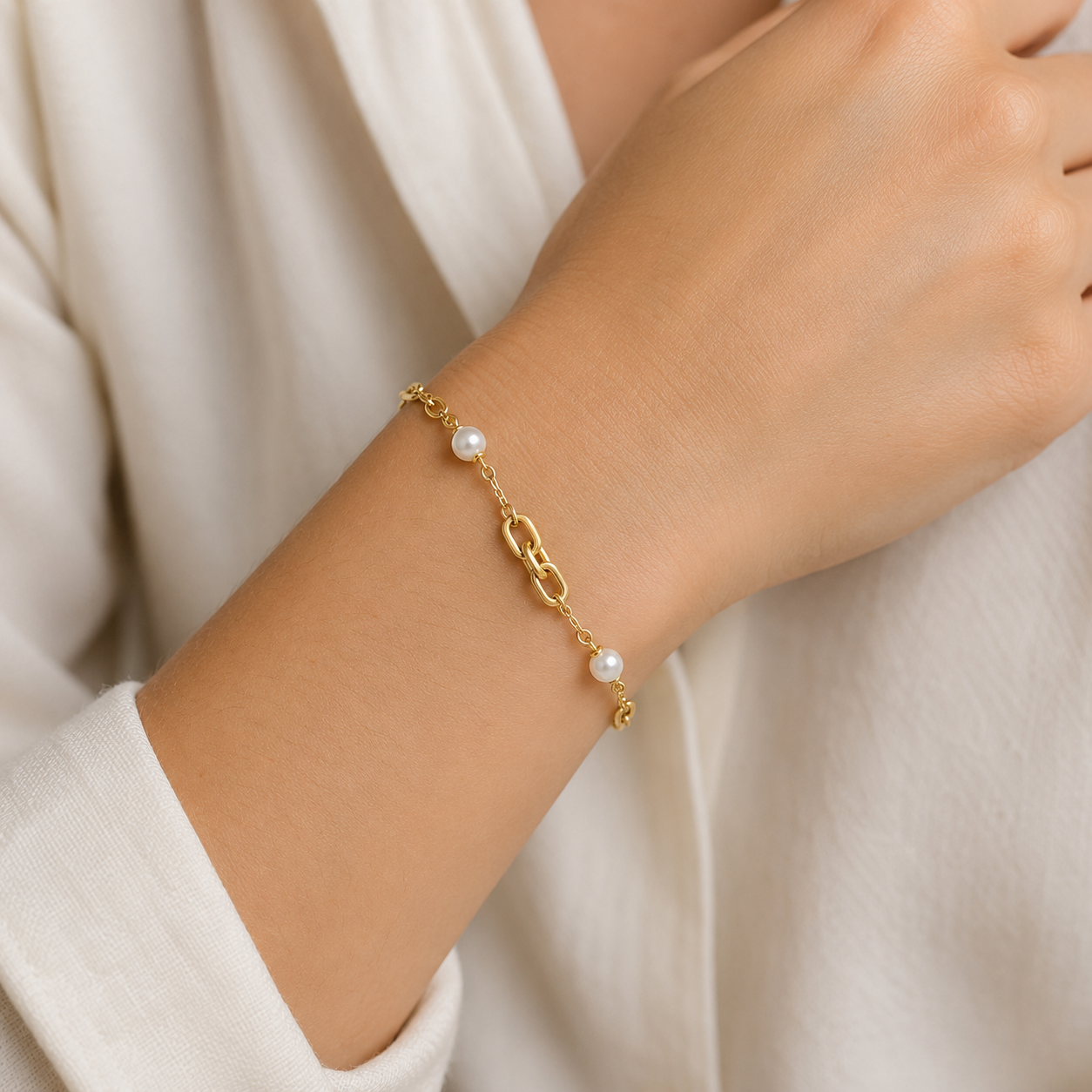 Elegant Freshwater Pearl Station Bracelet with Oval Links  375 Hallmark 17-19cm