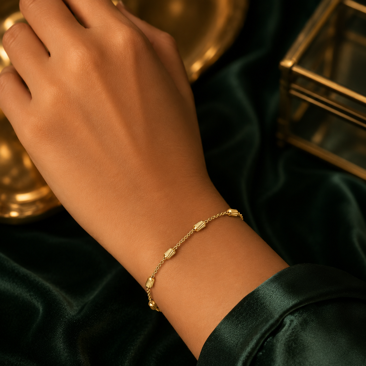 Elegant Textured Bead Station Bracelet 9ct Gold 375 Hallmark 17.5 - 19cm
