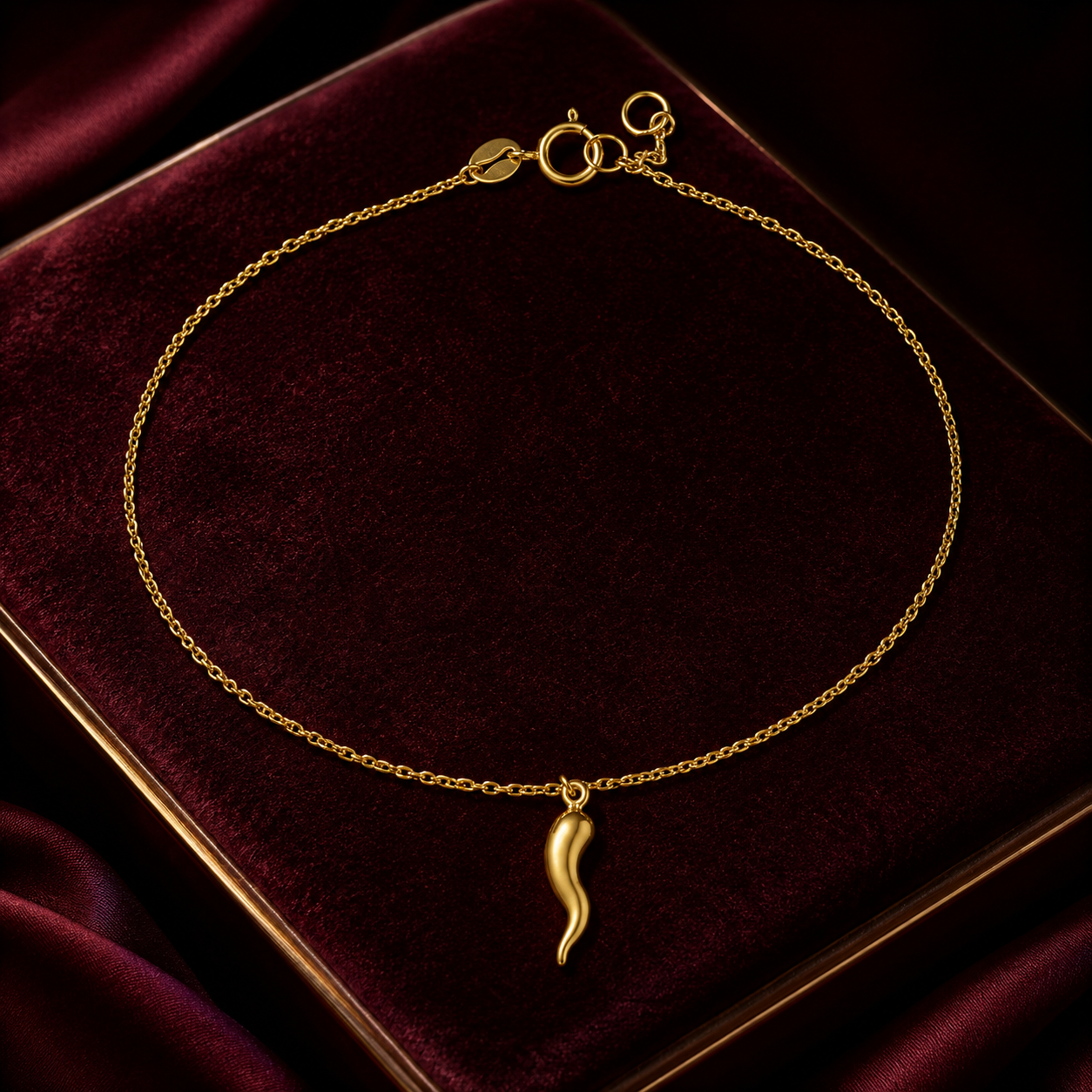Lucky Italian Horn Cornicello Gold Charm Bracelet 9ct Yellow Gold 375 19cm