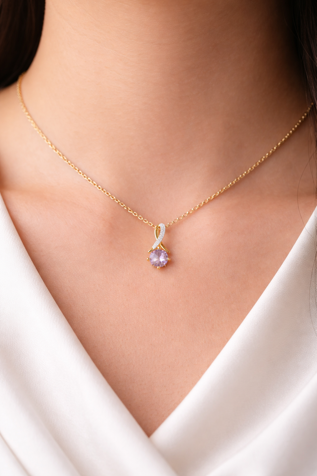 Amethyst Pendant With Diamond Kiss Solid Yellow Gold 18" 46cm Length Chain