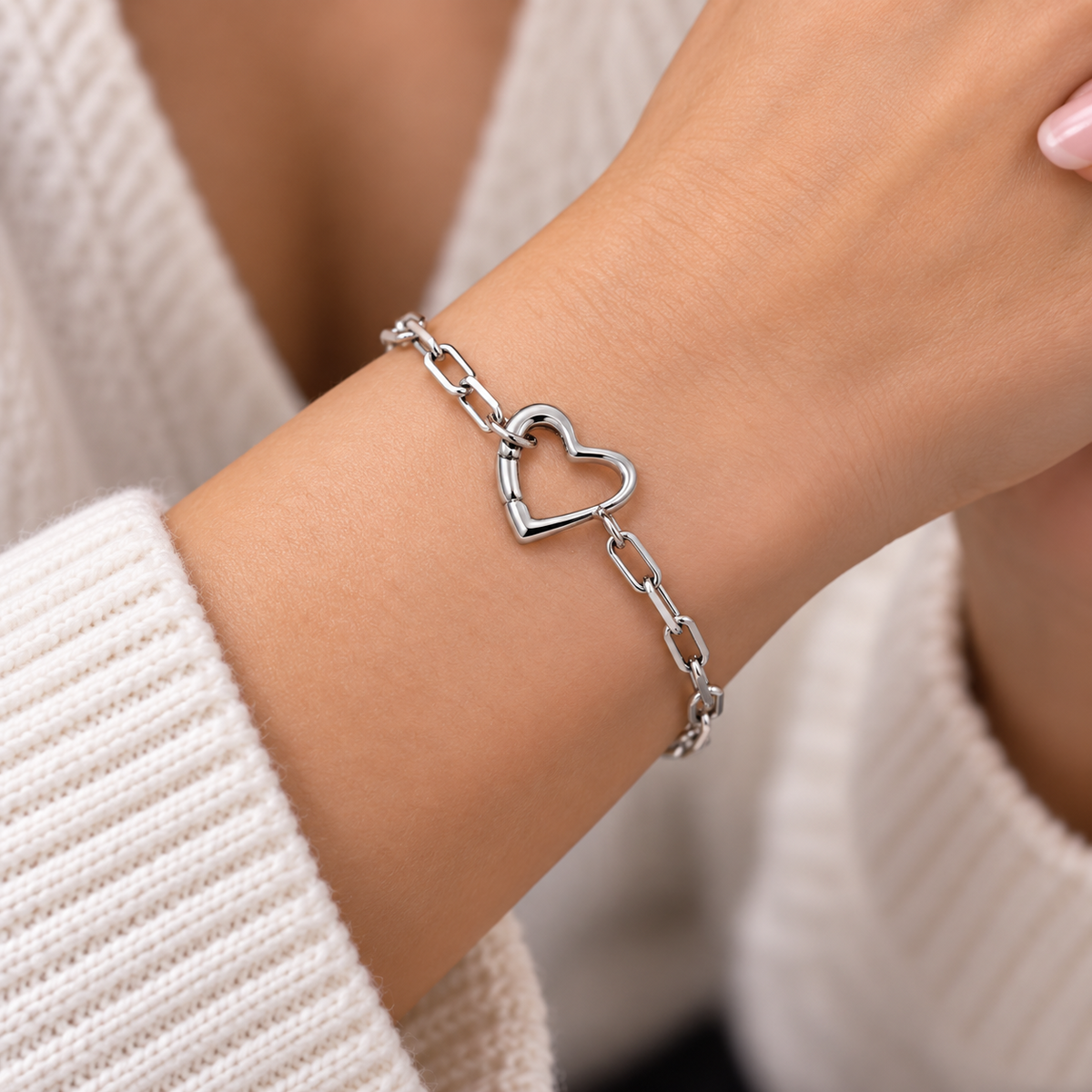 Sterling Silver Paperclip Chain Bracelet Open Heart Clasp Women’s Jewellery Gift